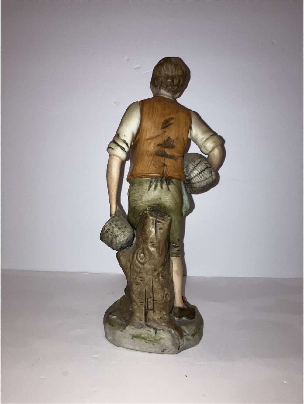 HOMCO 12” Ceramic Figurine #1414 Farm Boy With Baskets Of Apples - Picture 3 of 3